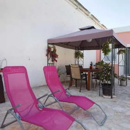 Villa Dalla With Swimming Pool *